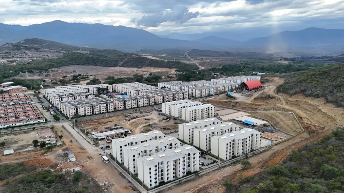 Familias que lo perdieron todo en 2020 tras desbordamiento de quebrada en Cúcuta fueron reasentadas después de larga espera: ‘Vecinos, lo logramos’