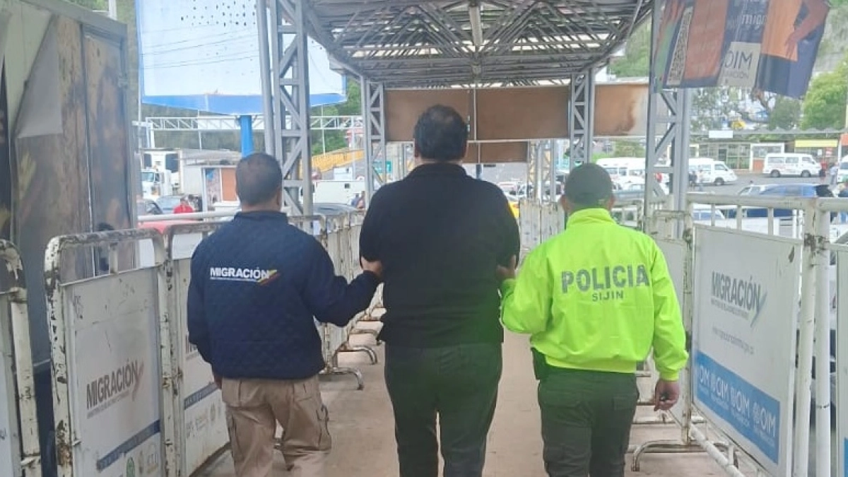 Migración Colombia detuvo en Ipiales a ecuatoriano buscado por Interpol por estafa: estaba huyendo de la justicia