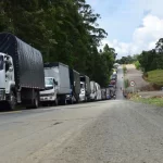 Vía Panamericana: hombres armados robaron dos camiones con 59 motocicletas y un conductor de una tractomula sigue desaparecido