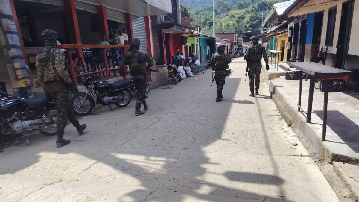 Alerta por secuestro masivo en Anorí, Antioquia: el ‘clan del Golfo’ raptó a cuatro personas, una de ellas líder comunal, en corregimiento de Liberia