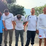 Vistiéndose de enfermeros se robaron más de $150 millones en apartamentos de Envigado y Medellín: cinco integrantes de la banda fueron capturados