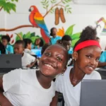 Palenque, el primer pueblo libre de América, inaugura su Aula de Innovación Tecnológica Orika que beneficia a 712 niños y niñas