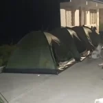 En Chaparral, Tolima, familias siguen durmiendo en carpas sobre andenes por temor a los sismos: van más de 600 movimientos, y no deja de temblar